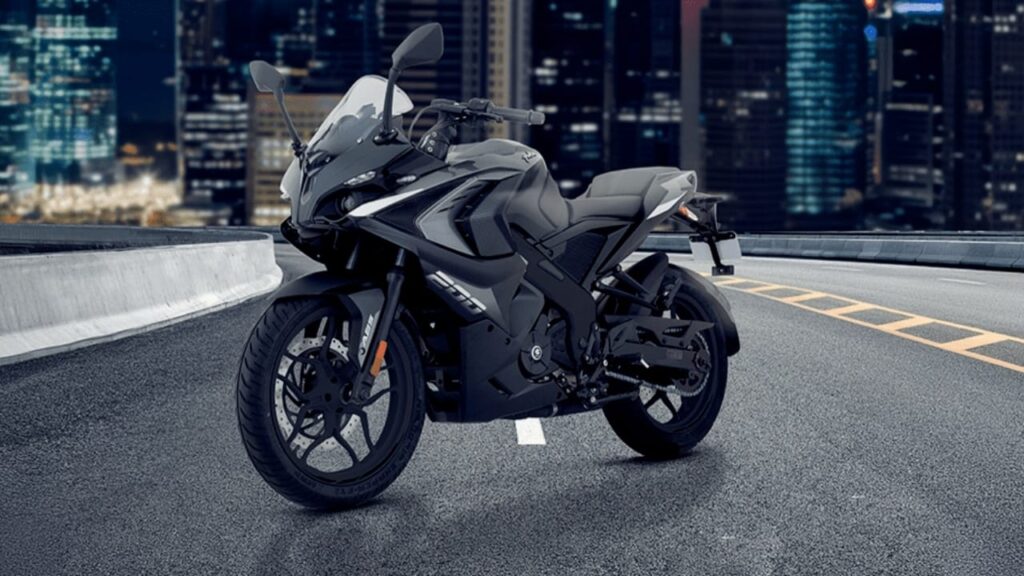 New Bajaj Pulsar RS 200