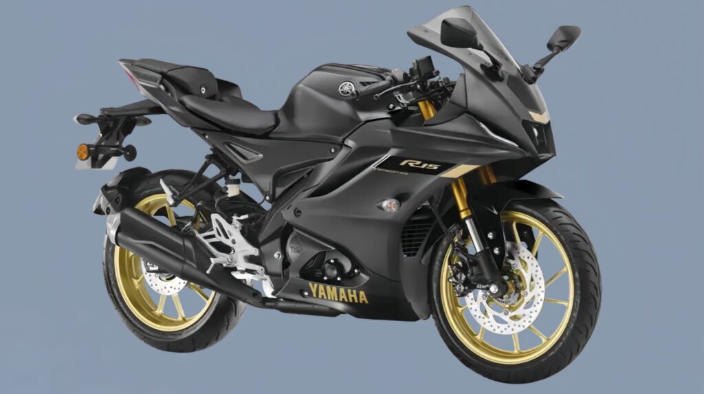 Yamaha R15 V4