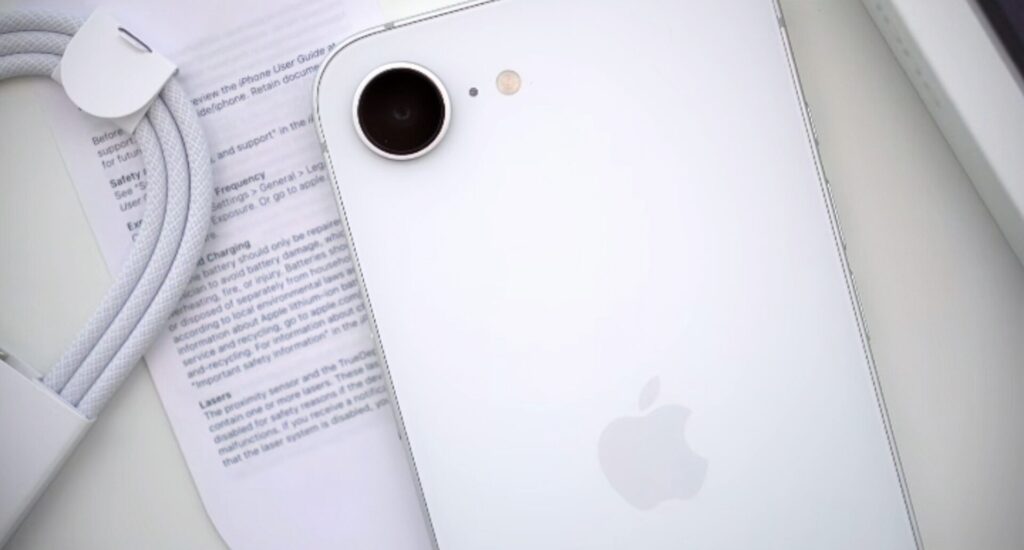 Apple iPhone 16e