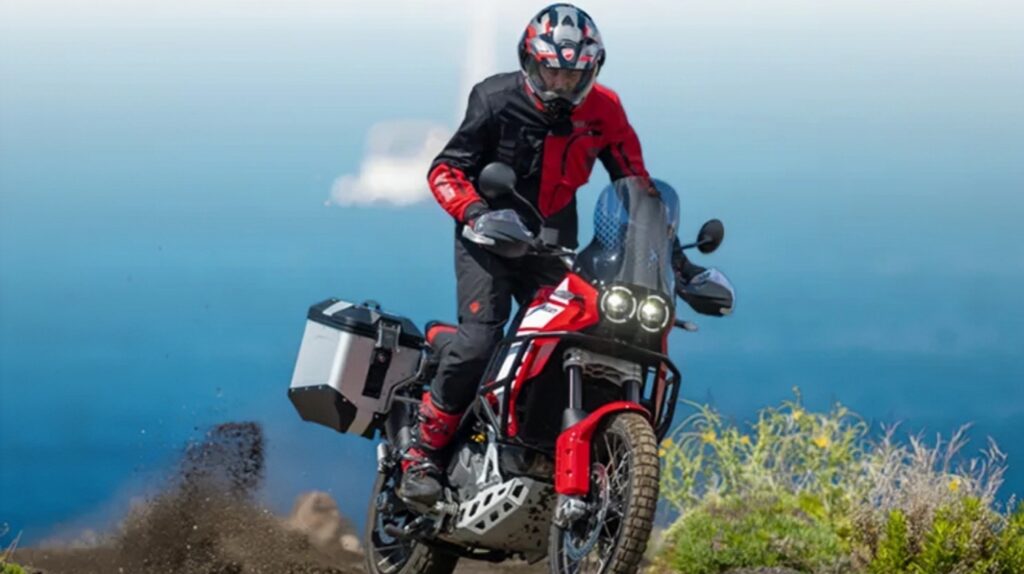 Ducati DesertX Discovery