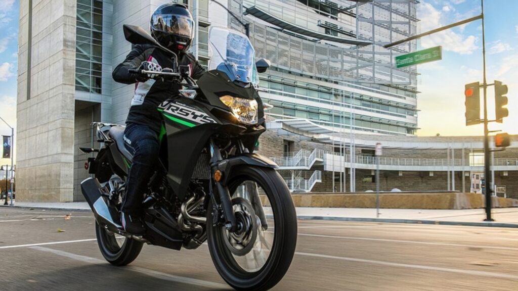 Kawasaki Versys-X 300